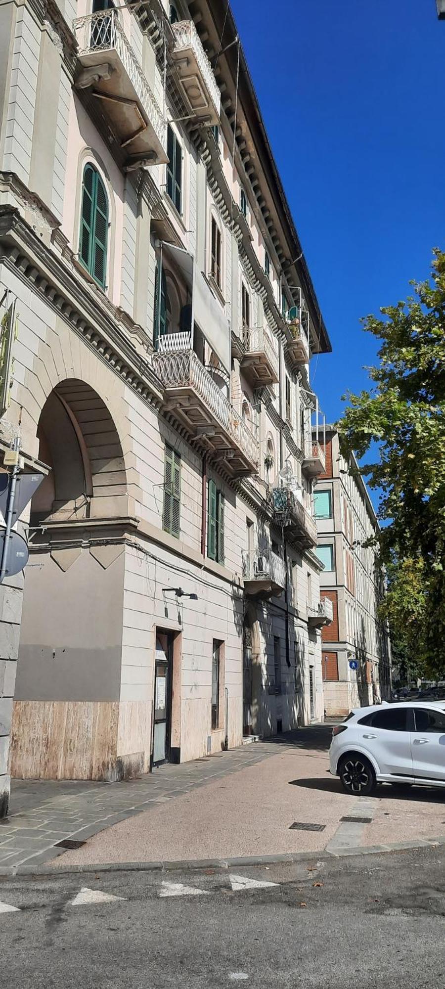 Ferry House Two Apartment Специя Екстериор снимка