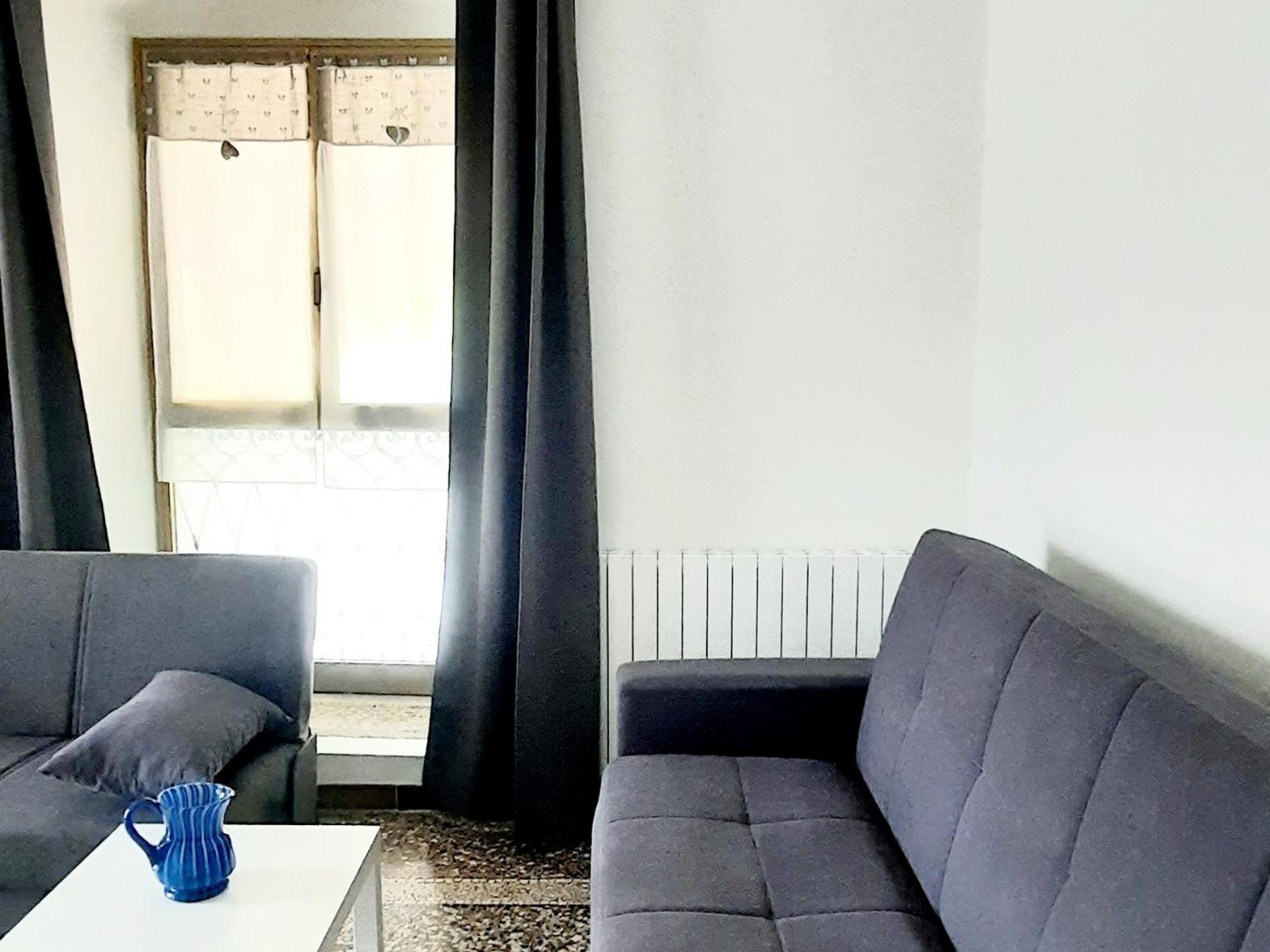 Ferry House Two Apartment Специя Екстериор снимка