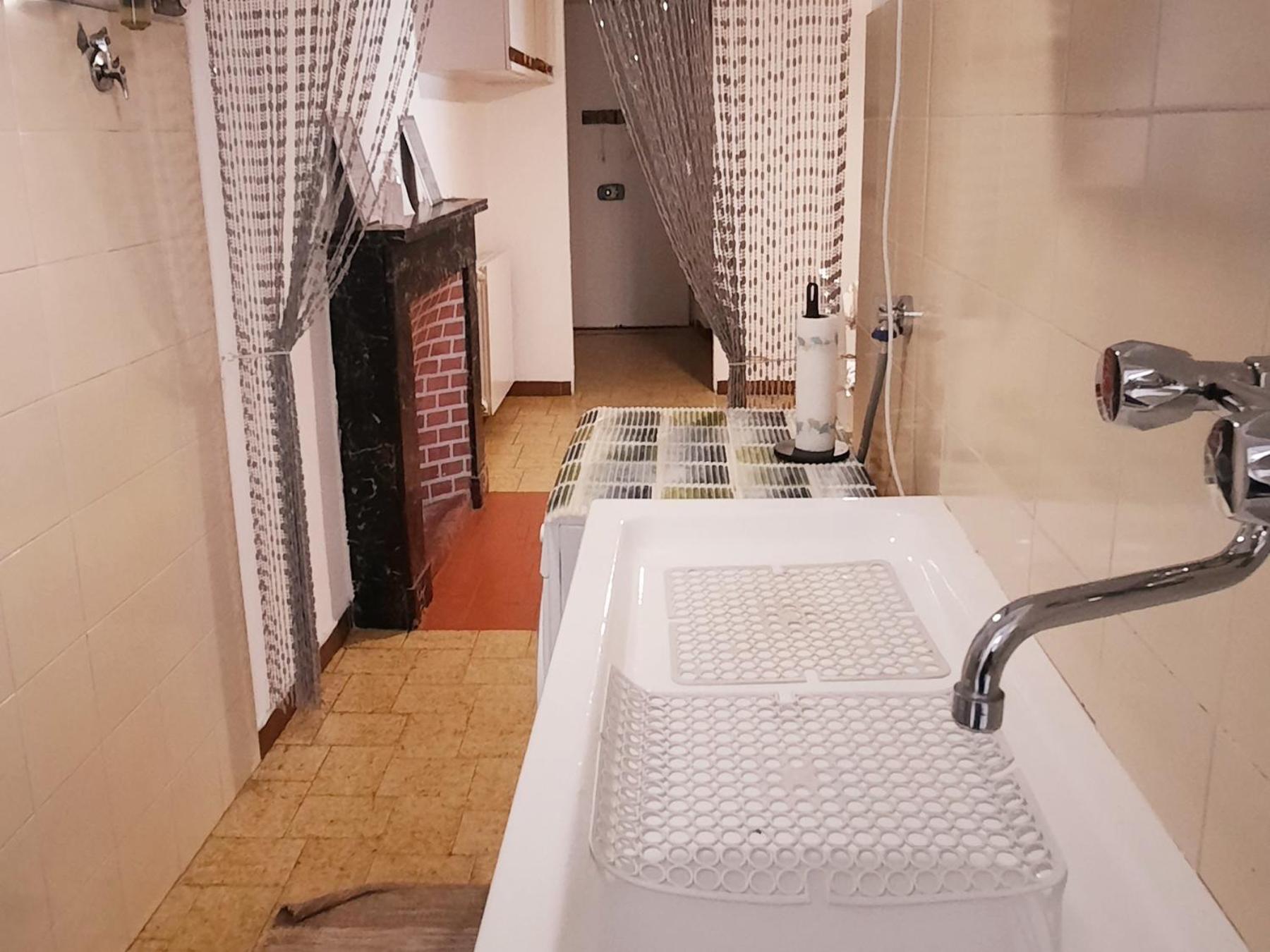 Ferry House Two Apartment Специя Екстериор снимка