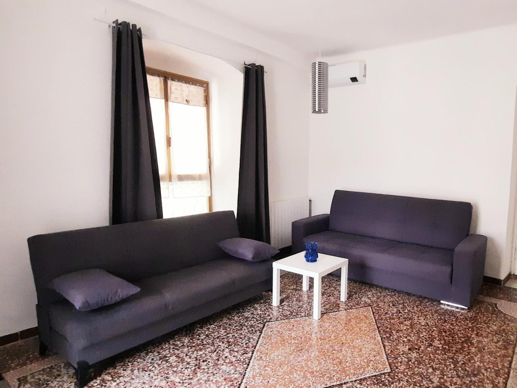 Ferry House Two Apartment Специя Екстериор снимка